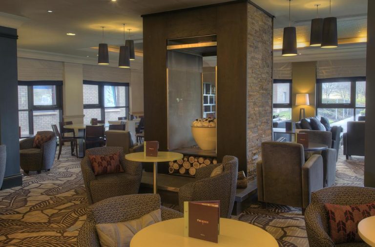 DoubleTree by Hilton Edinburgh Airport13 768x506