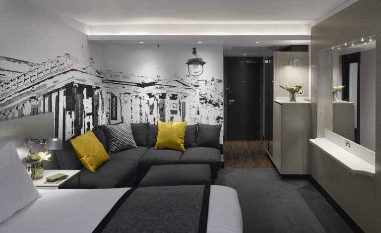 Radisson Blu Hotel Edinburgh City Centre room5 768x470