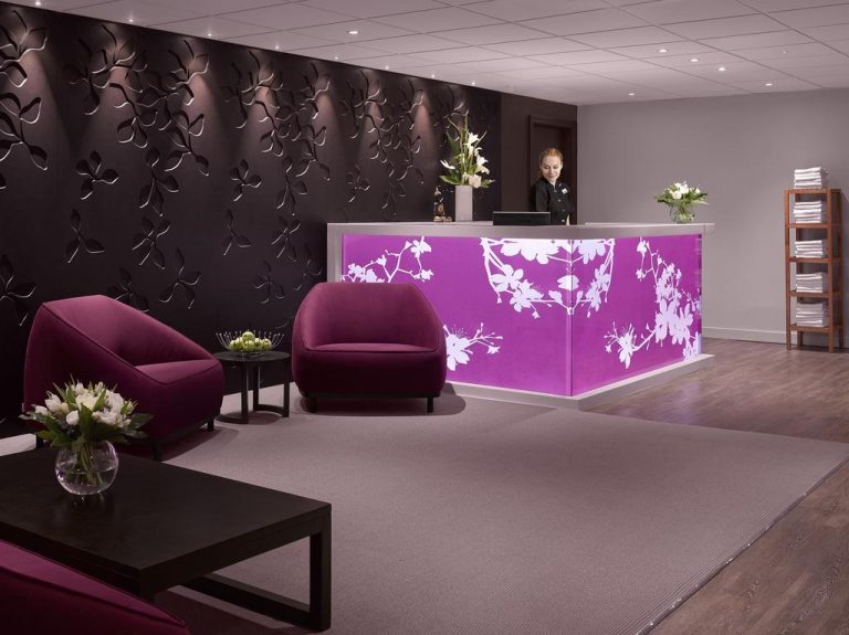 Radisson Blu Hotel Edinburgh City Centre spa 768x575