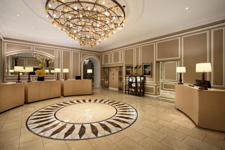 Waldorf Astoria Edinburgh The Caledonian reception 768x512