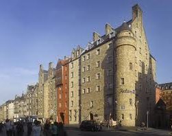 4 star hotel near Edinburgh castle
